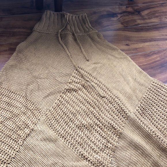 Camel capes - Picture 1 of 8